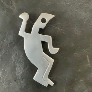 80s retro dancing person brooch